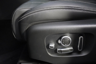 Land Rover Range Rover Velar Gebrauchtwagen