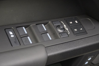 Land Rover Defender Gebrauchtwagen
