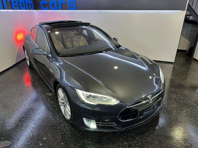 Tesla Model S Gebrauchtwagen