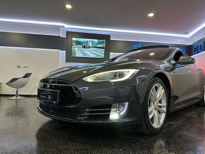 Tesla Model S Gebrauchtwagen