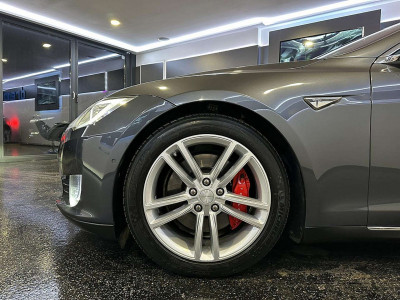 Tesla Model S Gebrauchtwagen