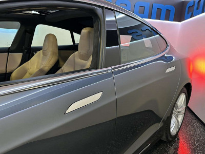 Tesla Model S Gebrauchtwagen