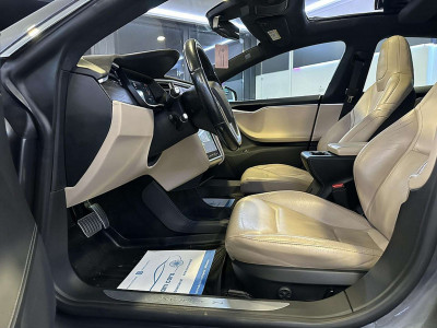 Tesla Model S Gebrauchtwagen