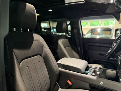 Land Rover Defender Gebrauchtwagen