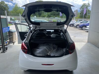 Peugeot 208 Gebrauchtwagen