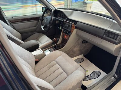 Mercedes-Benz E-Klasse Gebrauchtwagen Mercedes-Benz E-Klasse Gebrauchtwagen