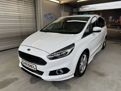 Ford S-MAX Gebrauchtwagen