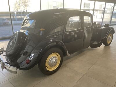 Citroën Traction Avant Gebrauchtwagen Citroën Traction Avant Gebrauchtwagen