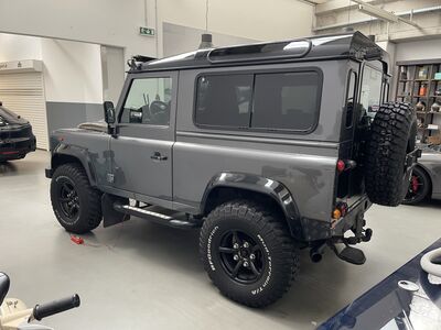 Land Rover Defender Gebrauchtwagen