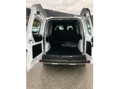 Nissan Townstar Tageszulassung