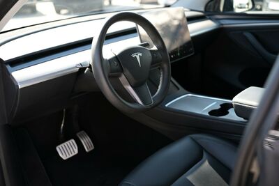 Tesla Model Y Gebrauchtwagen