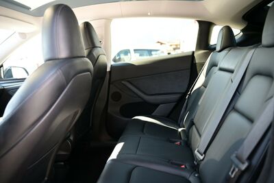 Tesla Model Y Gebrauchtwagen