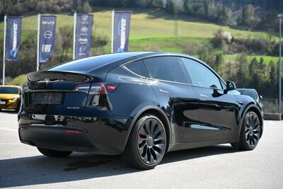 Tesla Model Y Gebrauchtwagen