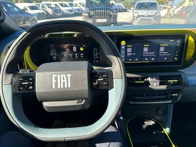 Fiat Grande Panda Tageszulassung