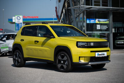 Fiat Grande Panda Tageszulassung