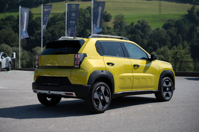 Fiat Grande Panda Tageszulassung