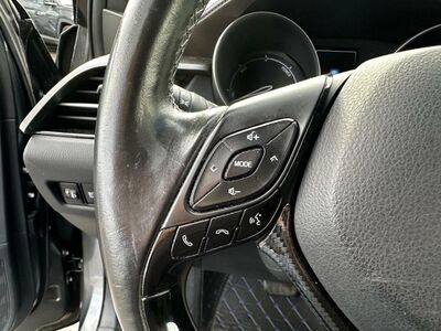 Toyota C-HR Gebrauchtwagen