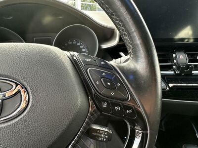 Toyota C-HR Gebrauchtwagen