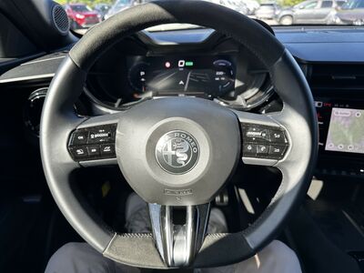 Alfa Romeo Junior Vorführwagen