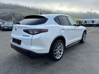 Alfa Romeo Stelvio Gebrauchtwagen