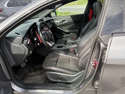 Mercedes-Benz CLA Gebrauchtwagen