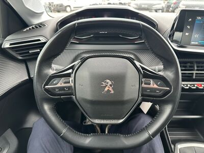 Peugeot 208 Gebrauchtwagen