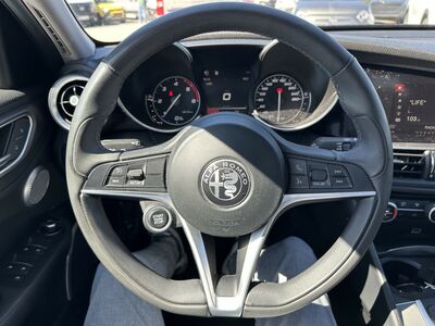 Alfa Romeo Giulia Gebrauchtwagen Alfa Romeo Giulia Gebrauchtwagen