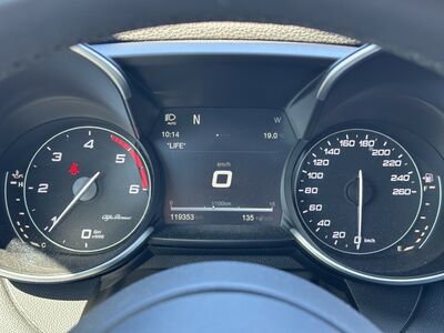 Alfa Romeo Giulia Gebrauchtwagen Alfa Romeo Giulia Gebrauchtwagen