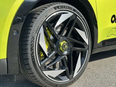 Abarth 600e Vorführwagen Abarth 600e Vorführwagen
