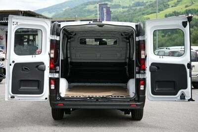 Nissan Primastar Tageszulassung
