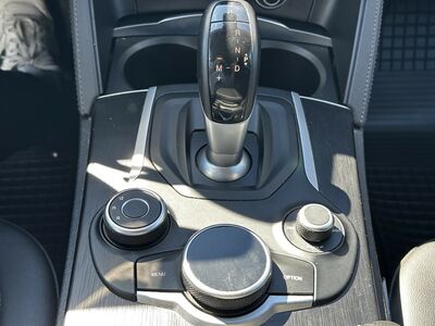 Alfa Romeo Stelvio Gebrauchtwagen Alfa Romeo Stelvio Gebrauchtwagen