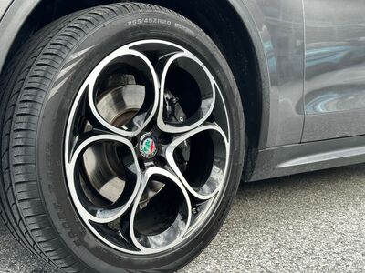 Alfa Romeo Stelvio Gebrauchtwagen