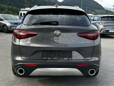 Alfa Romeo Stelvio Gebrauchtwagen