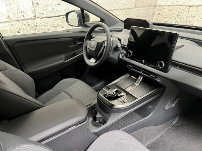 Toyota bZ4X Vorführwagen