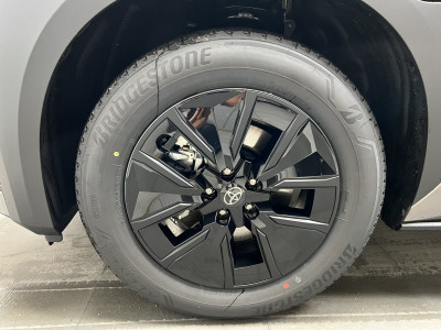 Toyota bZ4X Neuwagen