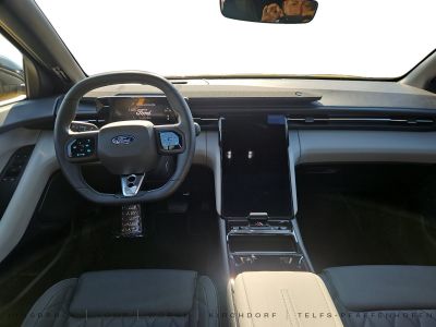 Ford Capri Vorführwagen