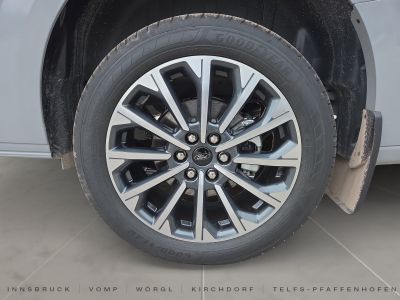 Ford Tourneo Custom Neuwagen