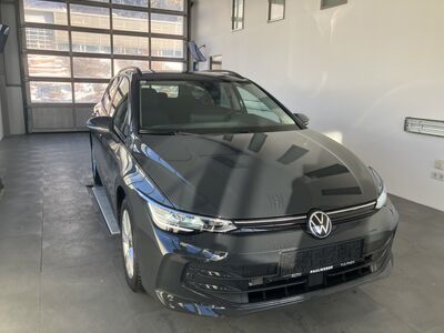 VW Golf Sportsvan Vorführwagen