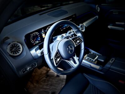 Mercedes-Benz EQB Gebrauchtwagen Mercedes-Benz EQB Gebrauchtwagen