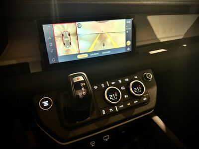 Land Rover Defender Gebrauchtwagen