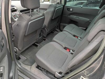 Peugeot 5008 Gebrauchtwagen