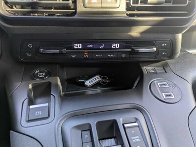 Peugeot Rifter Vorführwagen Peugeot Rifter Vorführwagen