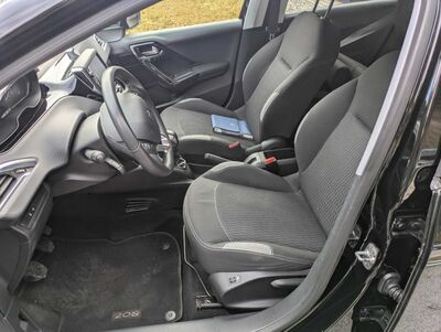 Peugeot 208 Gebrauchtwagen Peugeot 208 Gebrauchtwagen