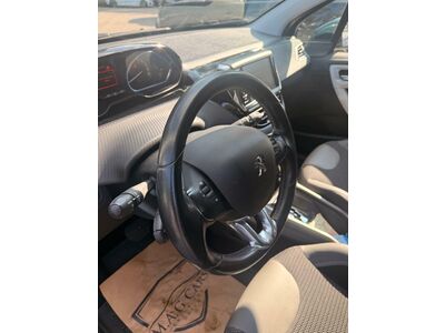 Peugeot 2008 Gebrauchtwagen Peugeot 2008 Gebrauchtwagen