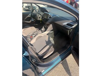 Peugeot 2008 Gebrauchtwagen Peugeot 2008 Gebrauchtwagen
