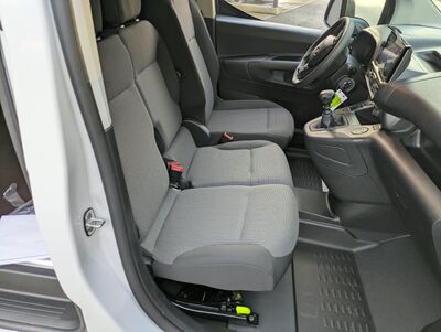 Opel Combo Tageszulassung Opel Combo Tageszulassung