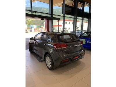 KIA Rio Tageszulassung