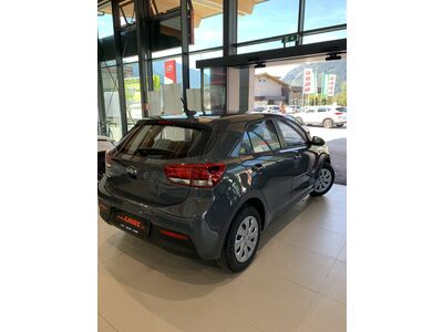 KIA Rio Tageszulassung