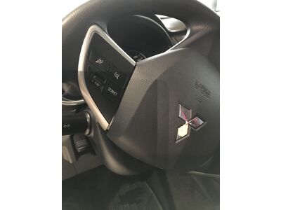 Mitsubishi L 200 Gebrauchtwagen Mitsubishi L 200 Gebrauchtwagen