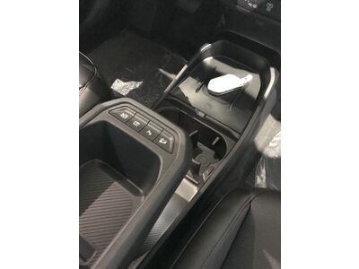 KIA EV4 Neuwagen KIA EV4 Neuwagen